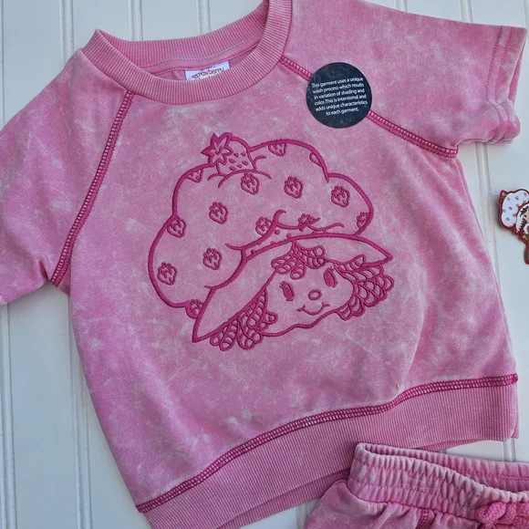 NEW Strawberry Shortcake PINK Kids Set 3T - Picture 2 of 4